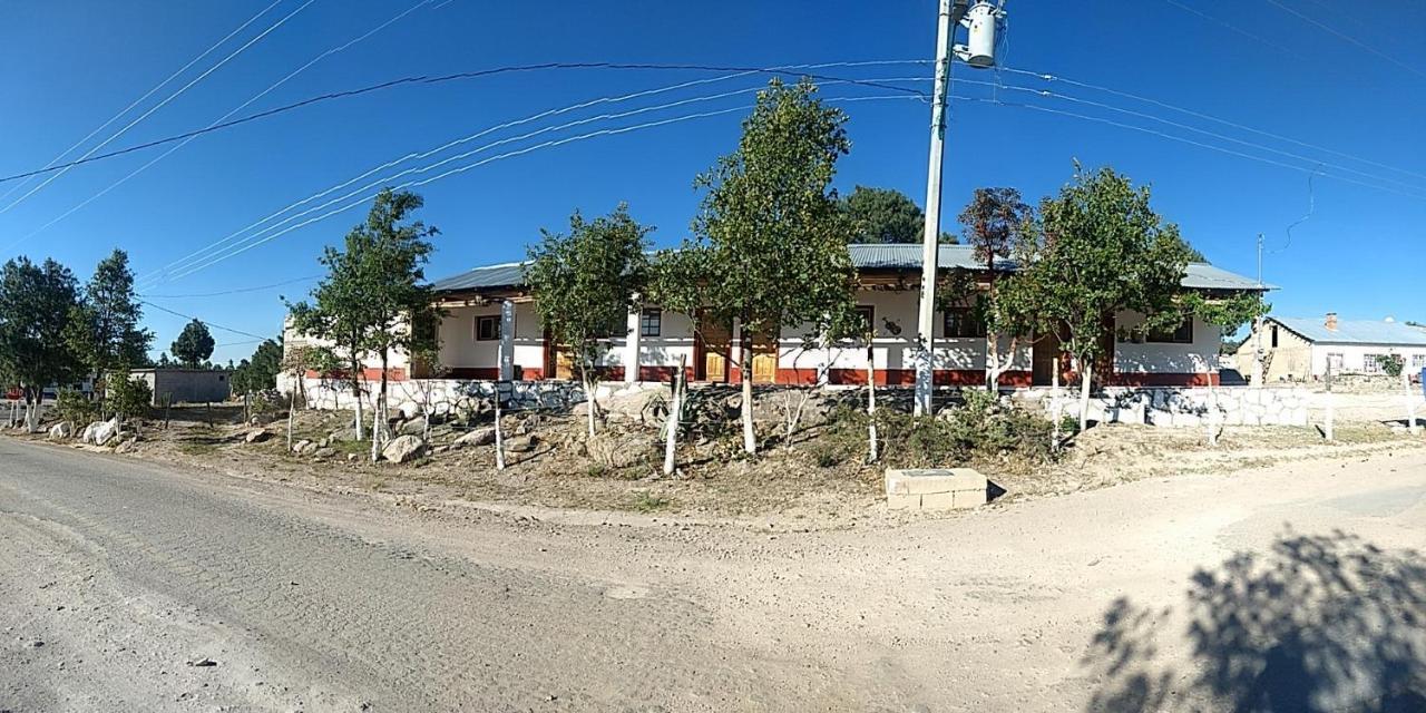 Hotel Entronque Barrancas San Alonso Екстериор снимка